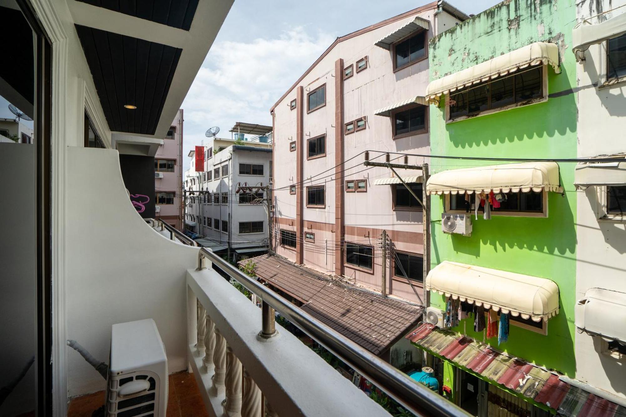Patong Central Residence & Apartment Chambre photo